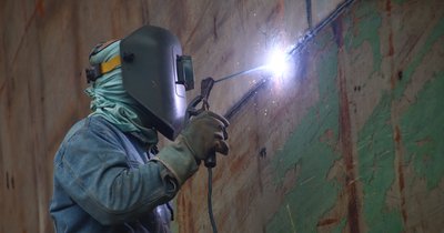Wady spawalnicze – jak klasyfikować je według norm